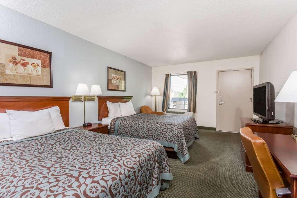 Days Inn By Wyndham Raleigh Glenwood-Crabtree Rom bilde
