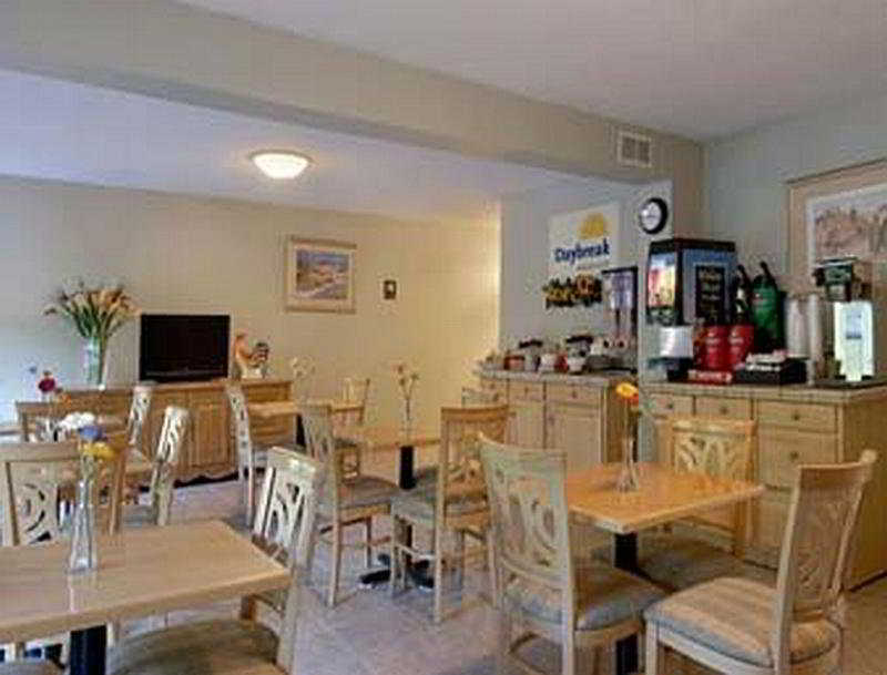 Days Inn By Wyndham Raleigh Glenwood-Crabtree Restaurant bilde